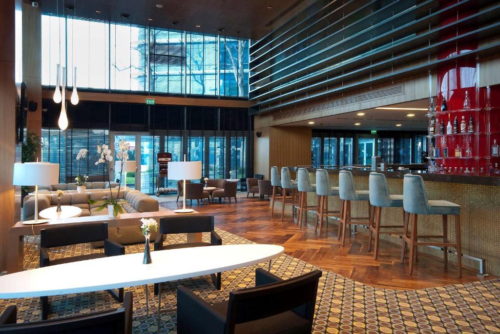 Doubletree By Hilton - Moda