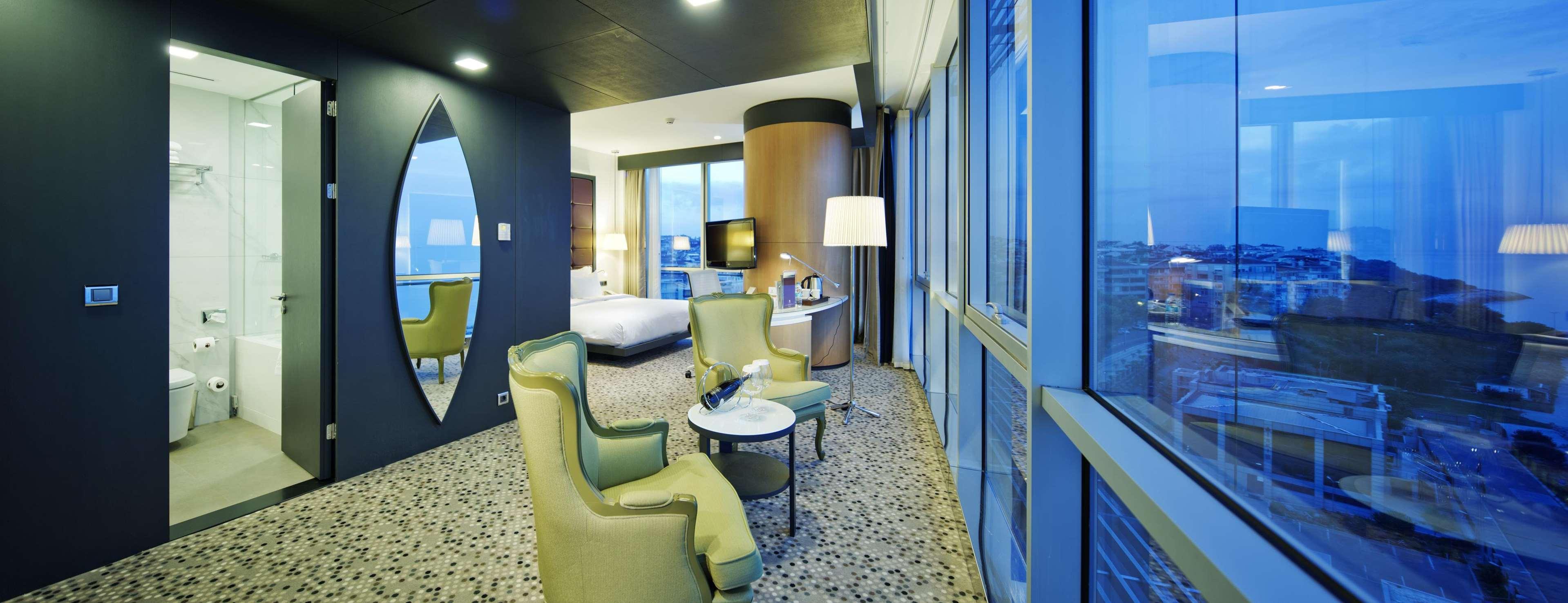 Doubletree By Hilton - Moda Otel