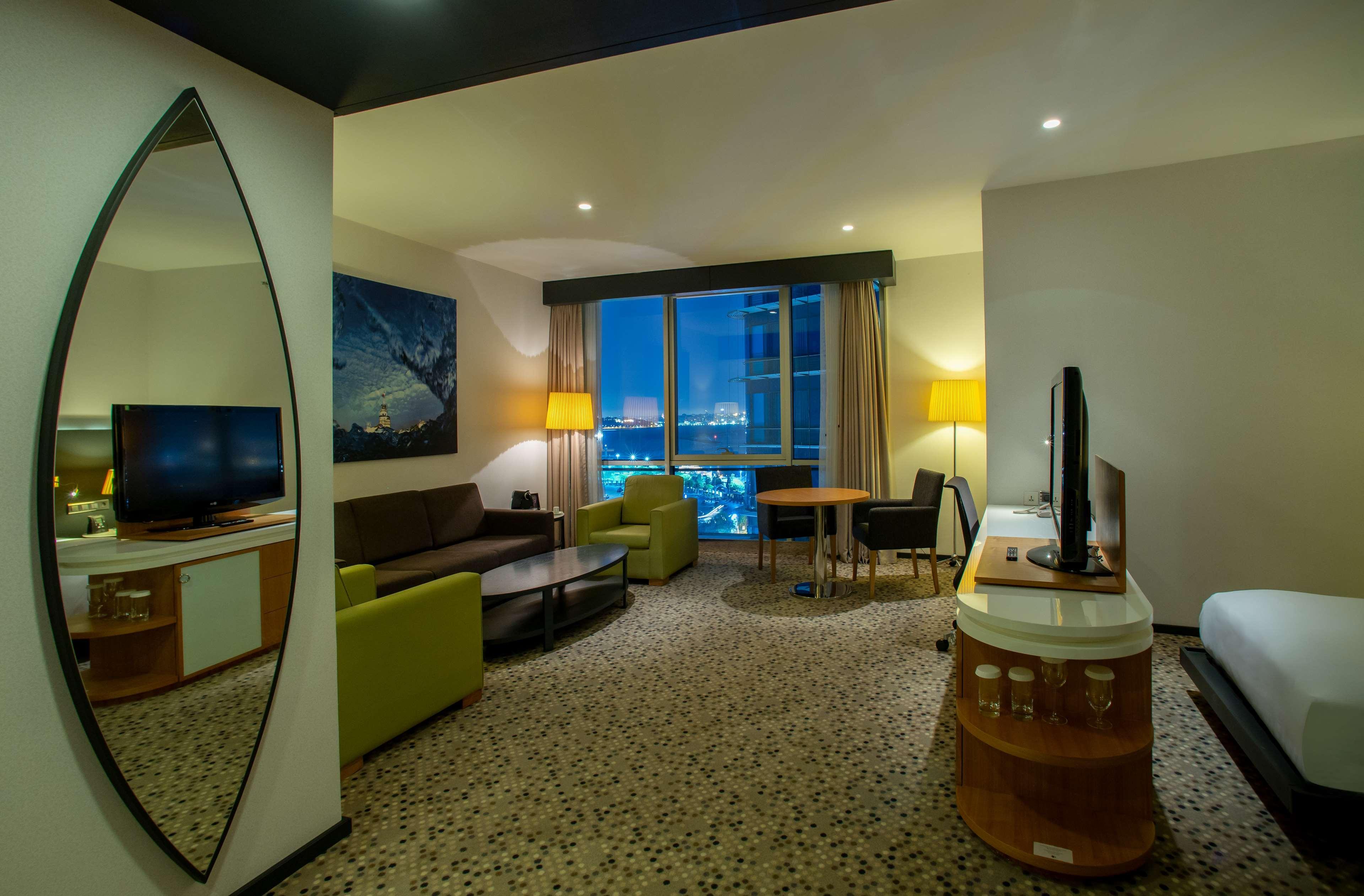 Doubletree By Hilton - Moda